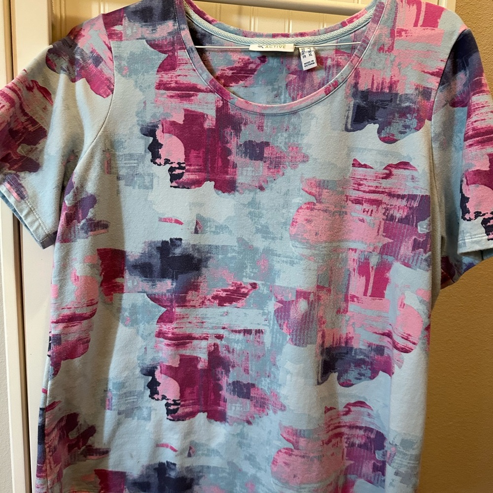 Abstract Print Short Sleeve Tee